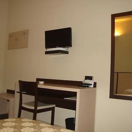 Savio Hotell
